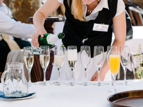 12-06-02-wedding-laurarobin-73